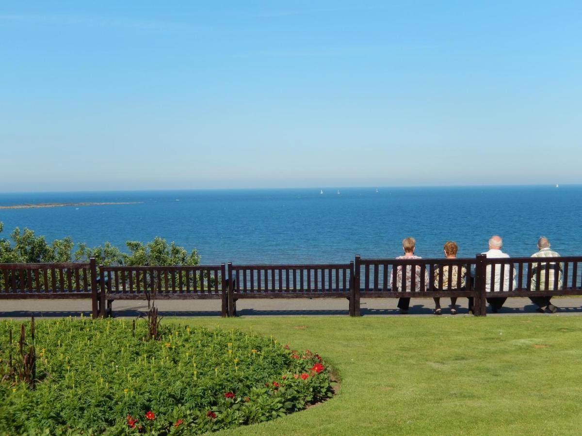 Athol House Bed and Breakfast Filey Eksteriør billede